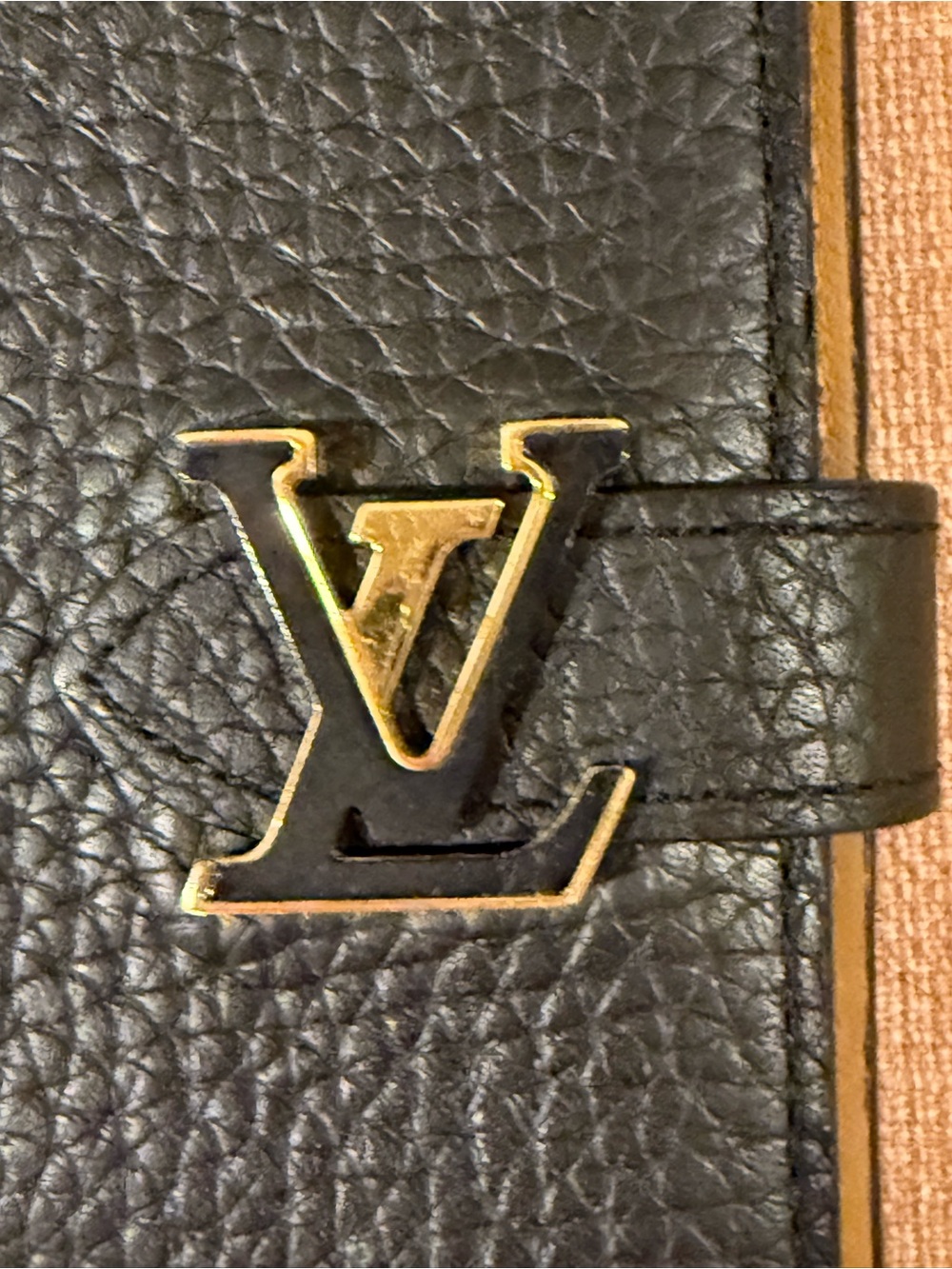 Louis Vuitton Black Leather Wallet with Gold LV Logo - Picture 2 of 10